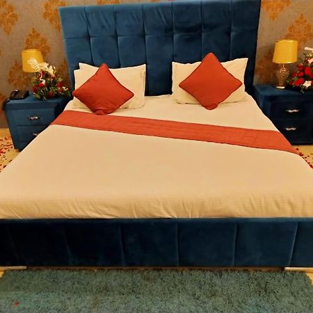 Westin Suites Lahore Bilik gambar